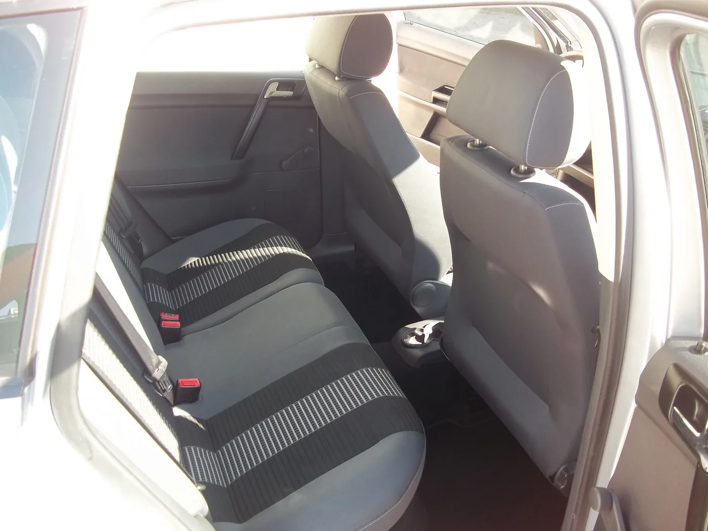 Volkswagen Polo 1.2 United — foto 14