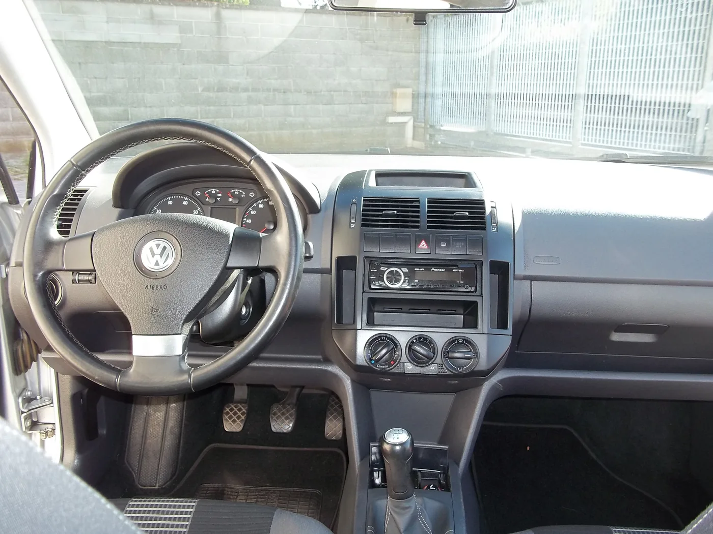 Volkswagen Polo 1.2 United — foto 16