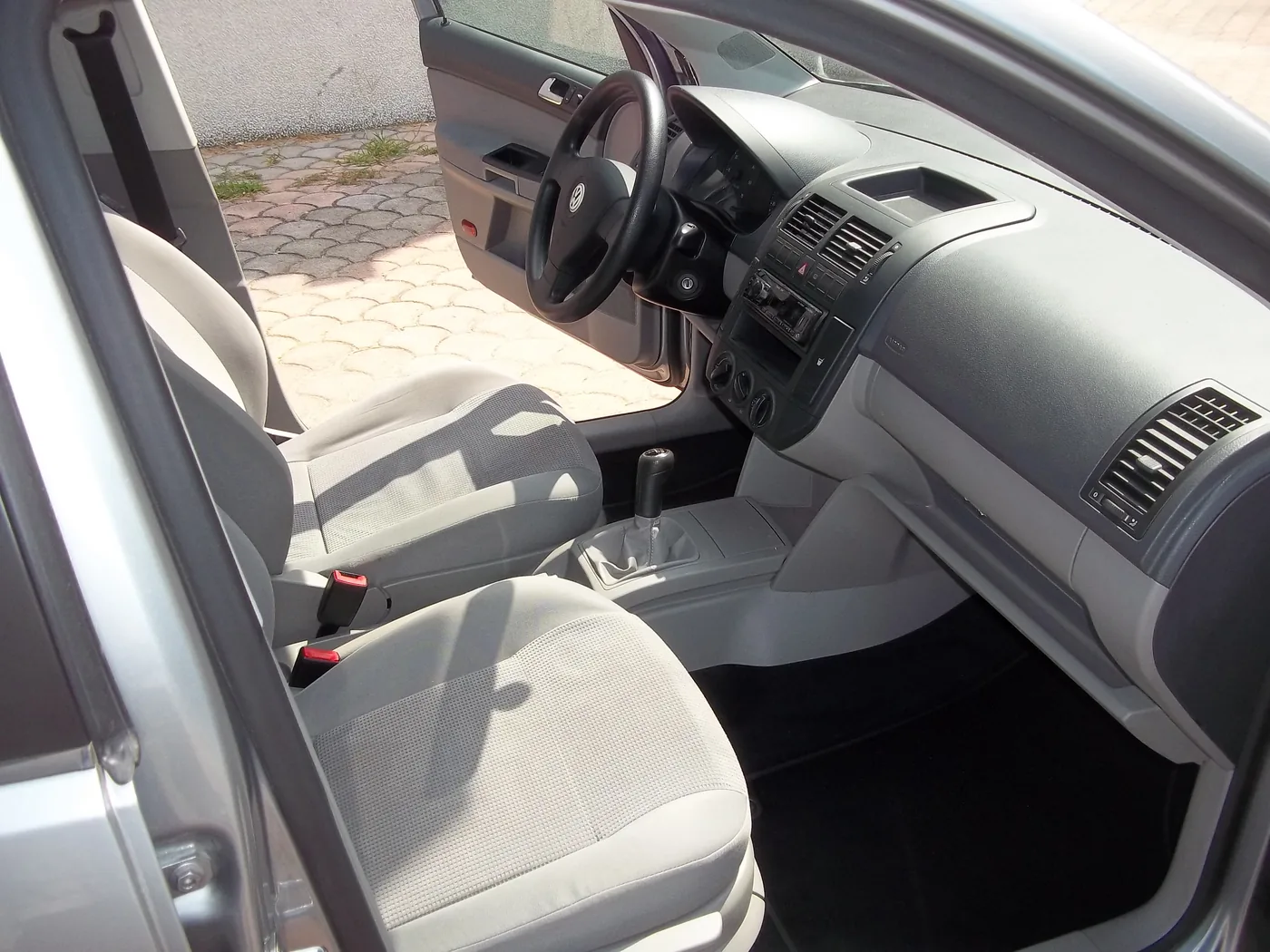 Volkswagen Polo 1.4 Confortline — foto 15